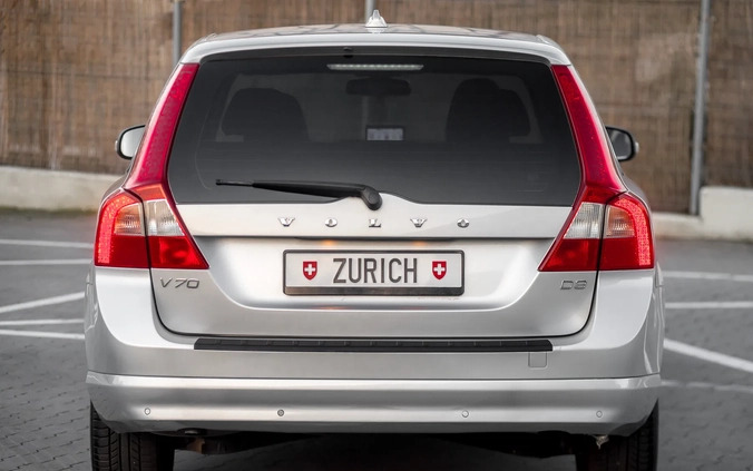 Volvo V70 cena 27900 przebieg: 276326, rok produkcji 2011 z Radom małe 631